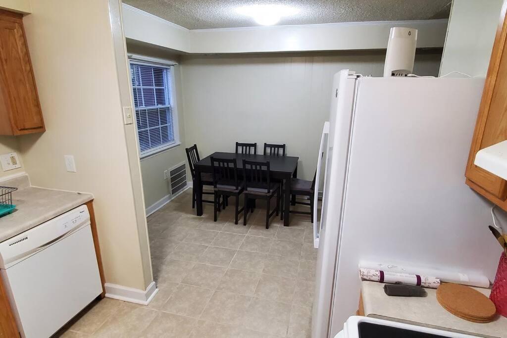Suite 7, Sleep 6, Walk To Attractions In Uptown Charlotte Bagian luar foto
